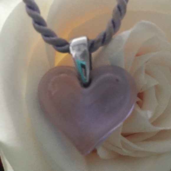 Jewelry - Lalique frosted Heart